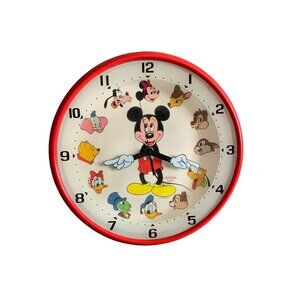 Vintage Disney Mickey Mouse & Friends Sunbeam Quartz Wall Clock - Works